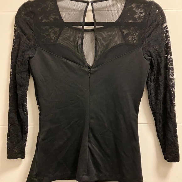 Guess Black Women’s Top (S) - Picture 2 of 6